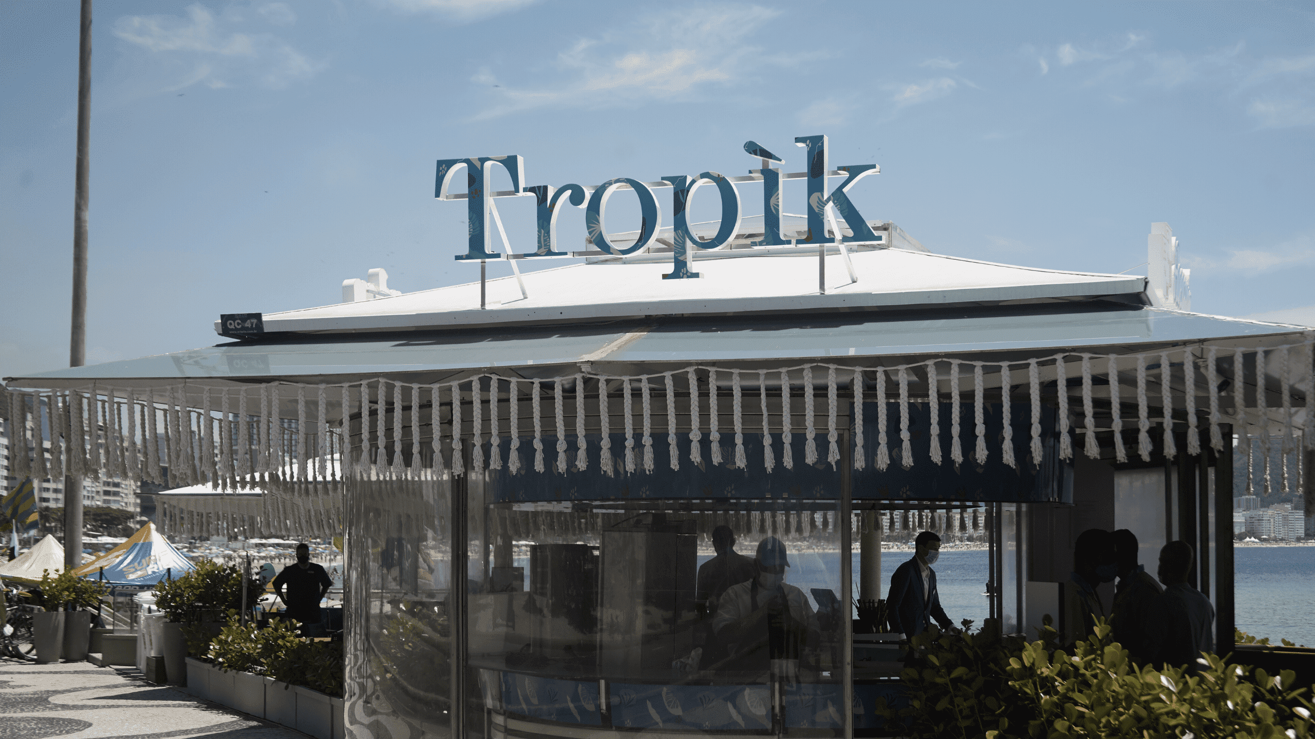 Tropìk é finalista do Prêmio Comer & Beber 2022/2023