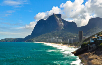 Quarta com sol e chance de chuva no Rio