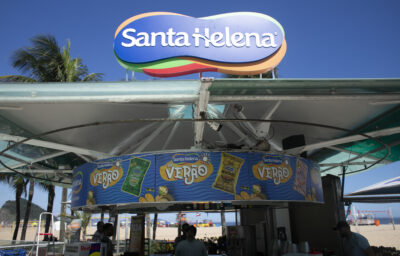 A Santa Helena está na orla: sabor e excelência desde 1942